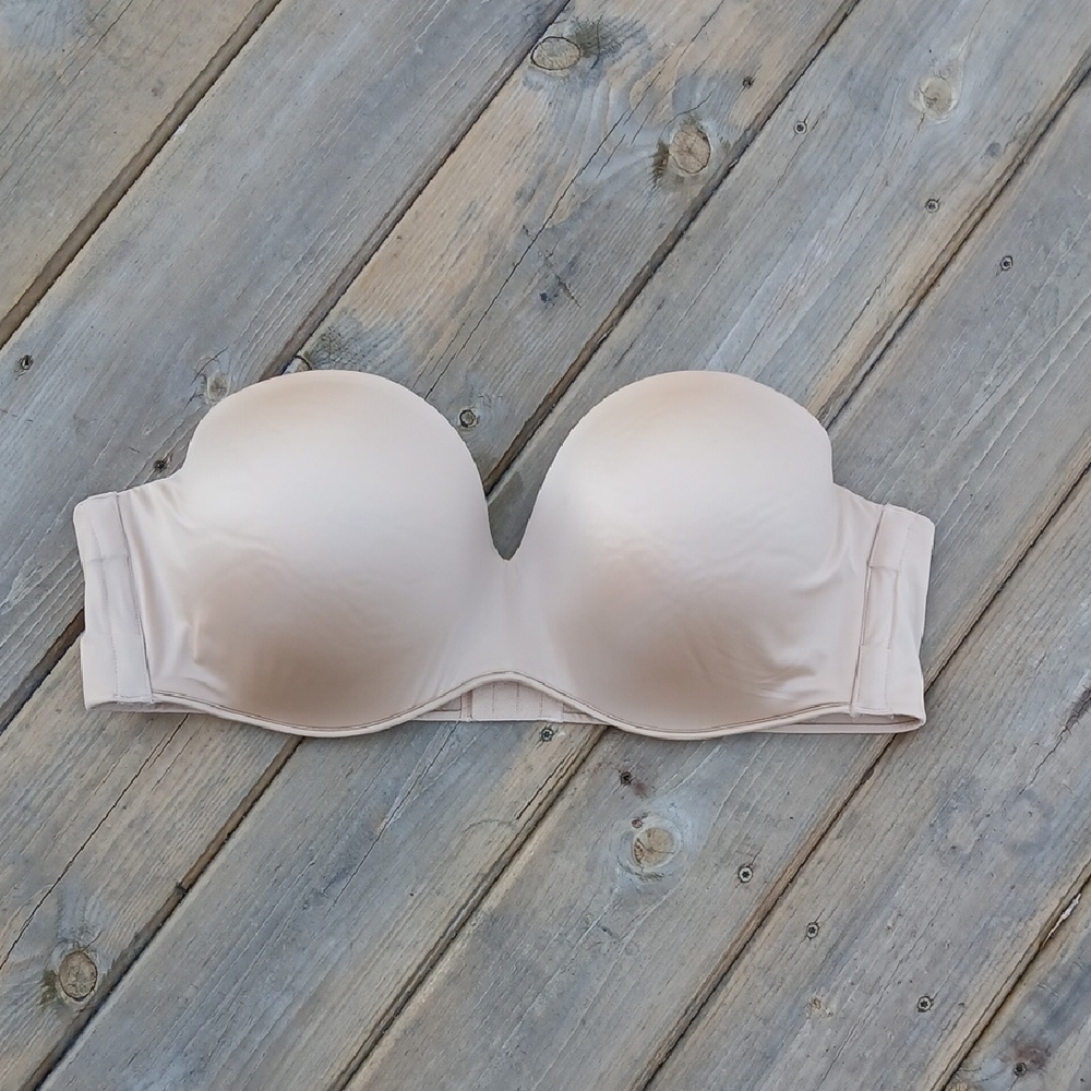 Strapless 46dd Bra - image 1